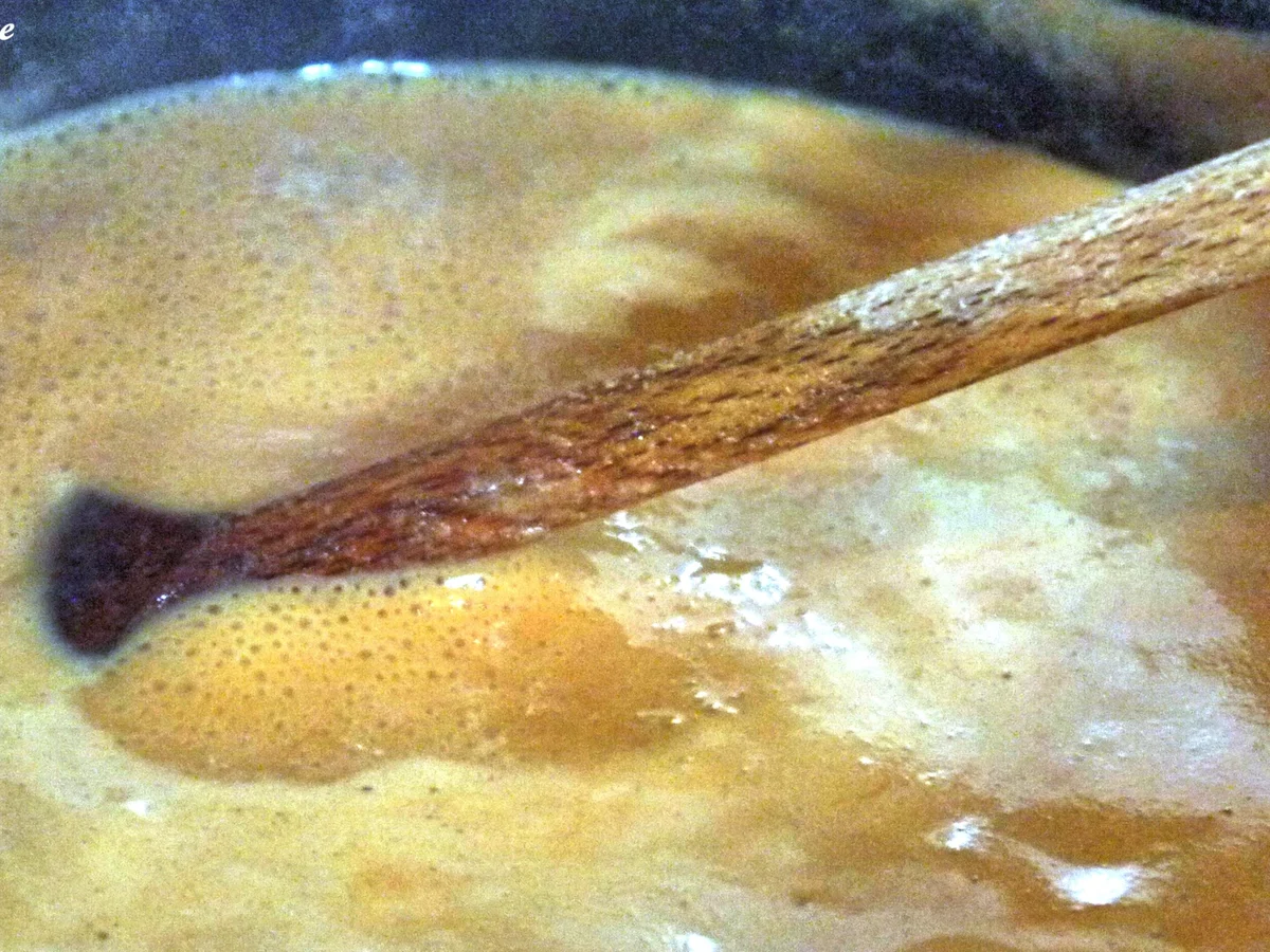 Rezept: Rum-Karamell-Panna Cotta Bild Nr. 2204 Rum-Karamell-Panna Cotta - Rezept - Bild Nr. 2204