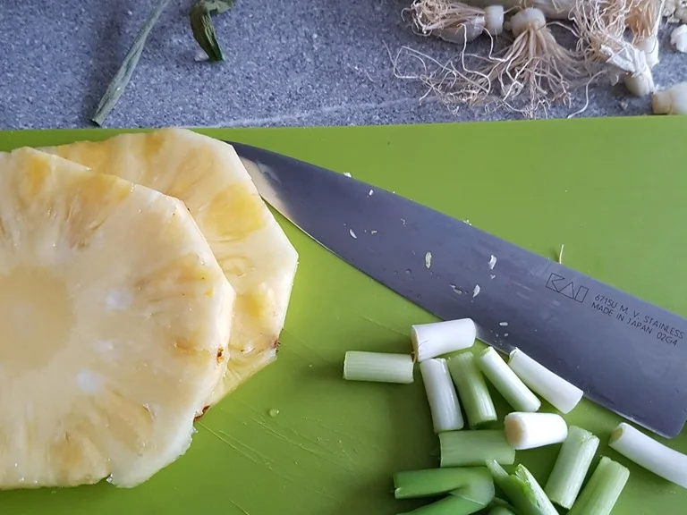 Fruchtige Bolognese mit Ananas in der Sosse - Rezept - Bild Nr. 2192