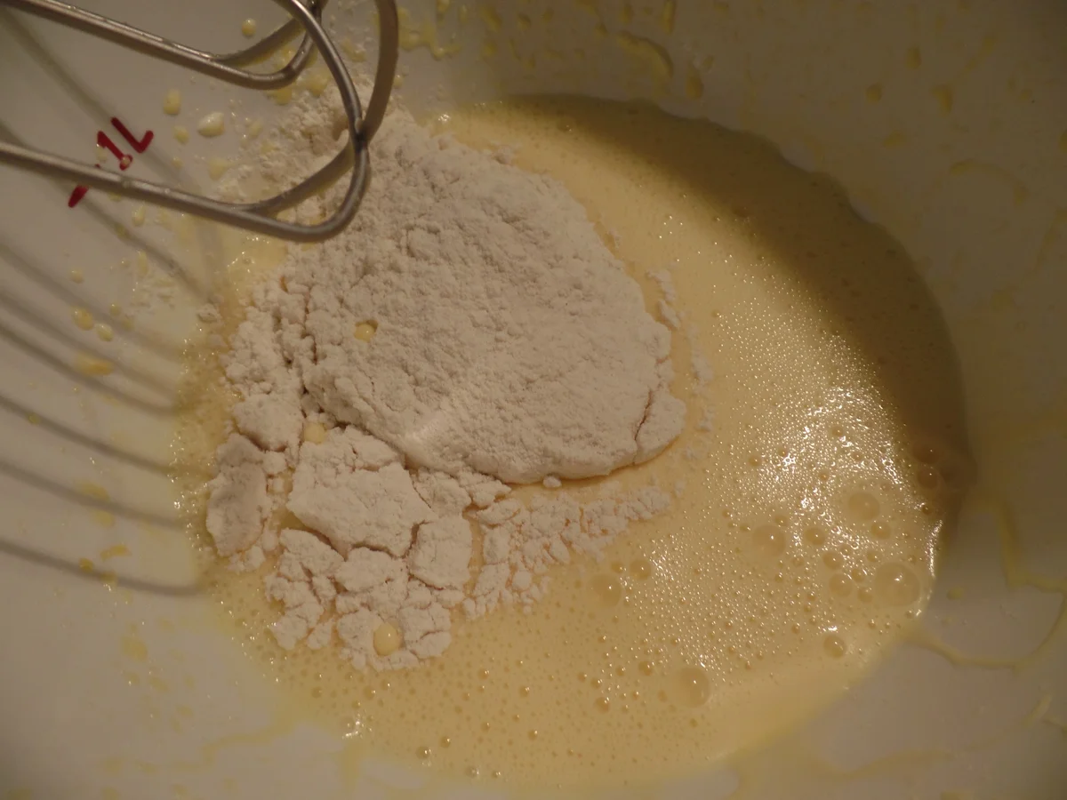 Rezept: Erdbeermuffins mit Müslistreuseln Bild Nr. 2193 Erdbeermuffins mit Müslistreuseln - Rezept - Bild Nr. 2193