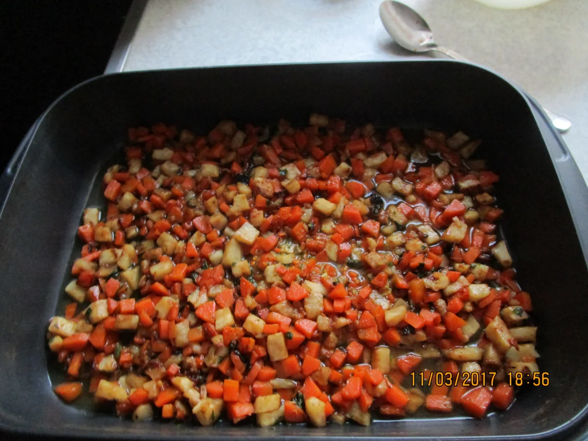 Zanderfilet auf Gemüsebett mit Kartoffel-Käse-Kruste - Rezept - Bild Nr. 2212