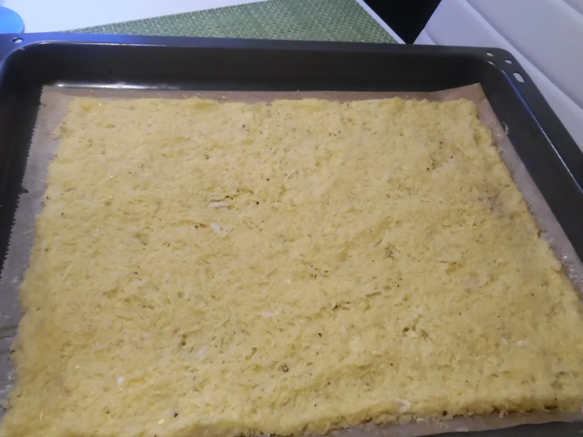 Rezept: Rösti-Roulade mit Rohkost-Joghurt-Salat Bild Nr. 2211 Rösti-Roulade mit Rohkost-Joghurt-Salat - Rezept - Bild Nr. 2211