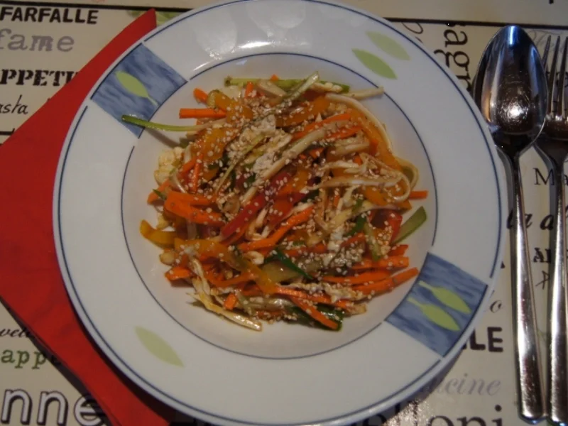 Rezept: Chinesischer Salat Bild Nr. 2201 Chinesischer Salat - Rezept - Bild Nr. 2201