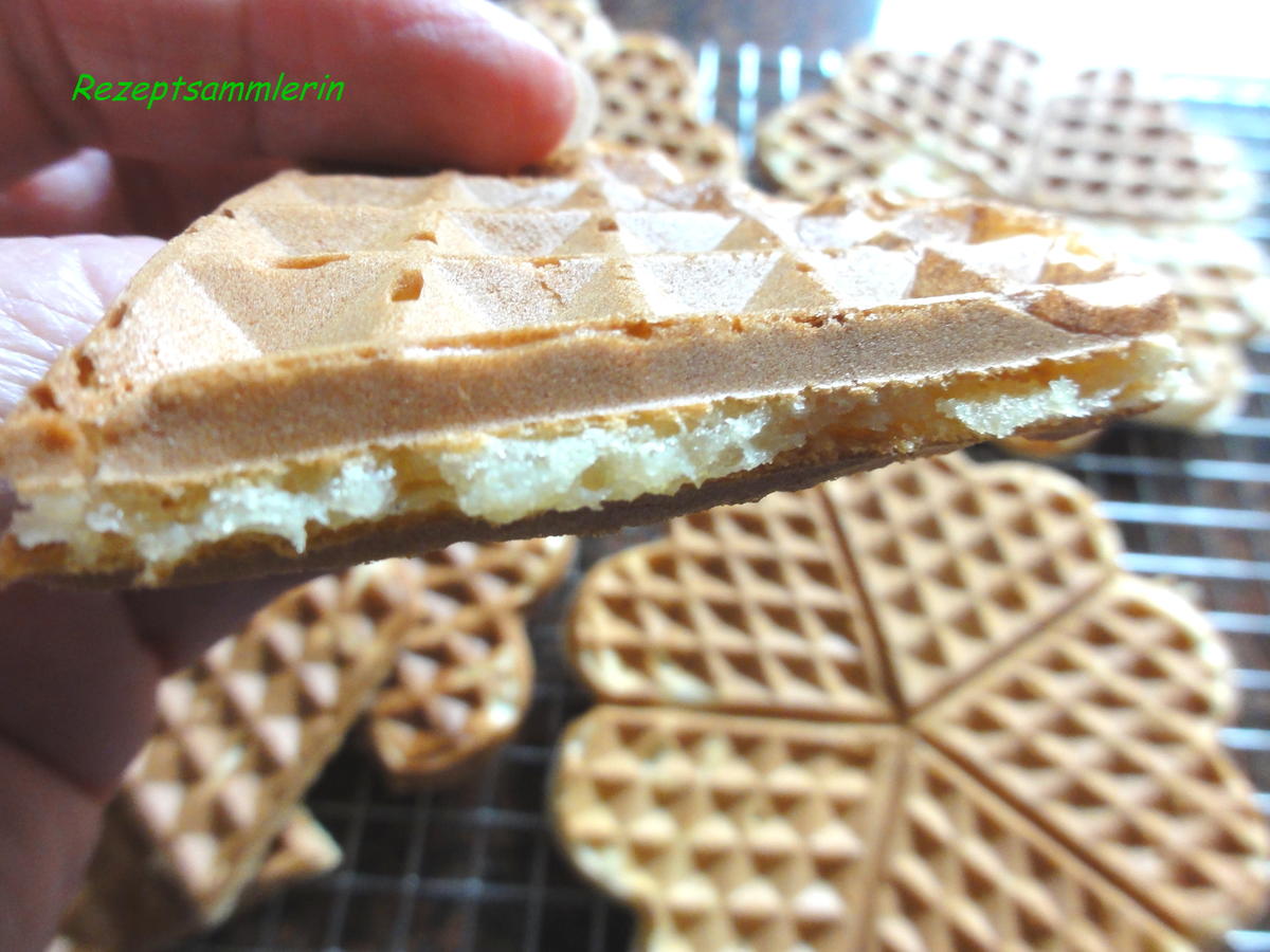 Rührteig: VANILLE WAFFELN, knusprig - einfach - von Rezeptsammlerin
