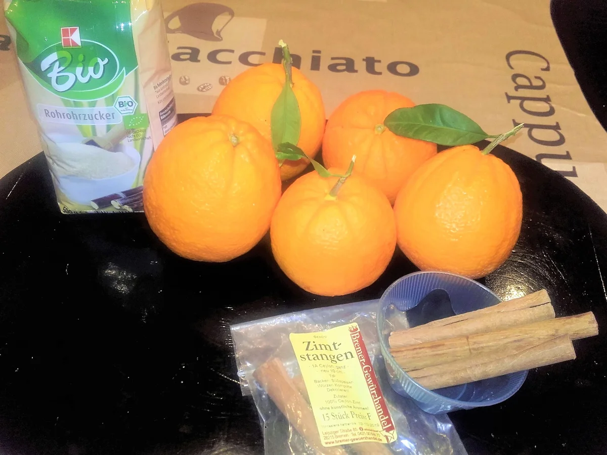 Rezept: Orangen-Zimt Likör Bild Nr. 2215 Orangen-Zimt Likör - Rezept - Bild Nr. 2215