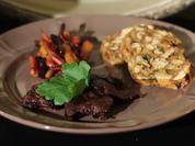 Kalbsbäckchen in Madeira-Soße mit Brezeln-Knödeln und gebratenen Urkarotten - Rezept - Bild Nr. 2215
