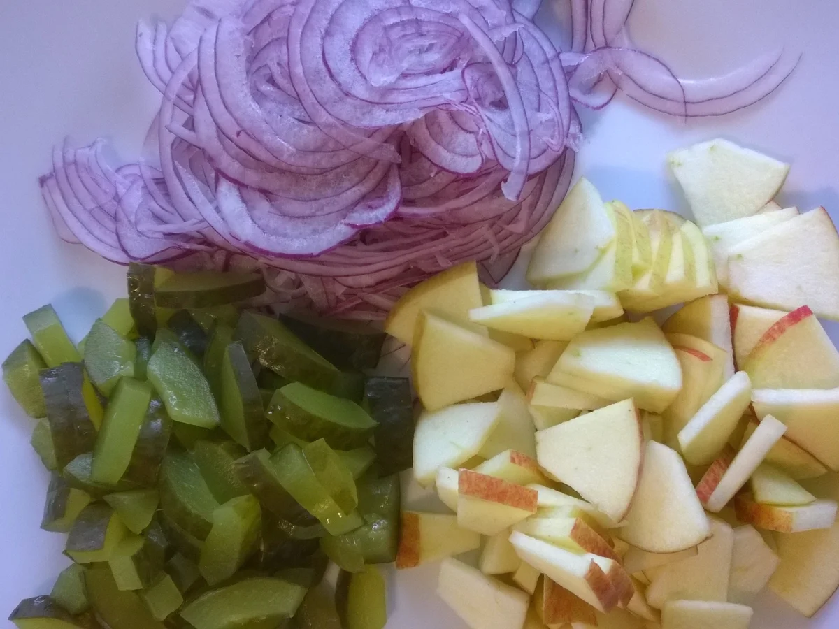 Heringsfilet oder Heringsstipp in Dill - Jogurt - Sahne Sauce, mit Speck Kartoffeln - Rezept - Bild Nr. 2221