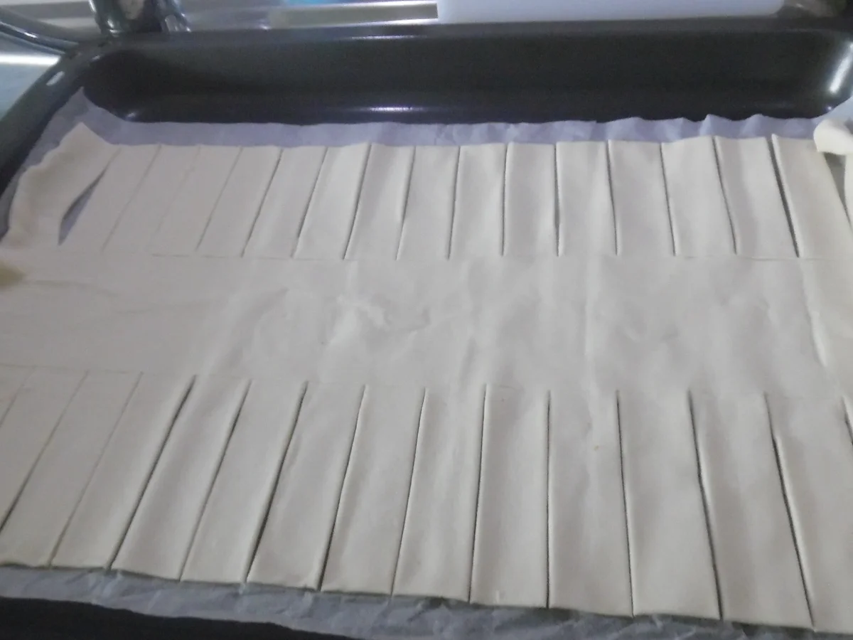 Rezept: Blaubeer-Strudel mit "Zopf-Optik" Bild Nr. 2219 Blaubeer-Strudel mit "Zopf-Optik" - Rezept - Bild Nr. 2219