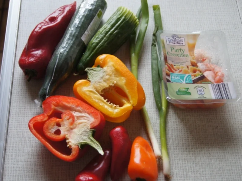 Bunter Gemüseteller mit Party Crevetten - Rezept - Bild Nr. 3