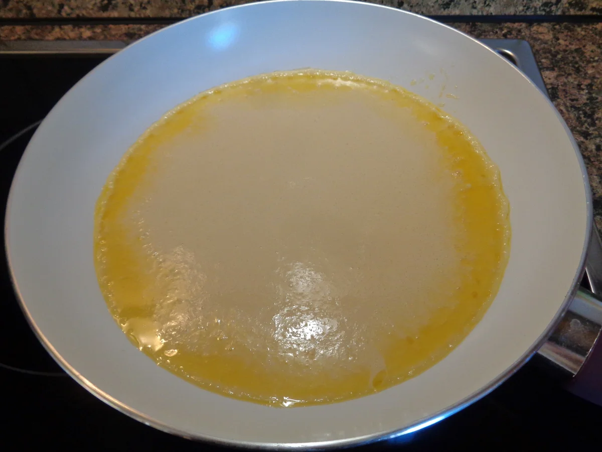 Rezept: ... stinknormaler Eierkuchen ... ;-) Bild Nr. 2246 ... stinknormaler Eierkuchen ... ;-) - Rezept - Bild Nr. 2246