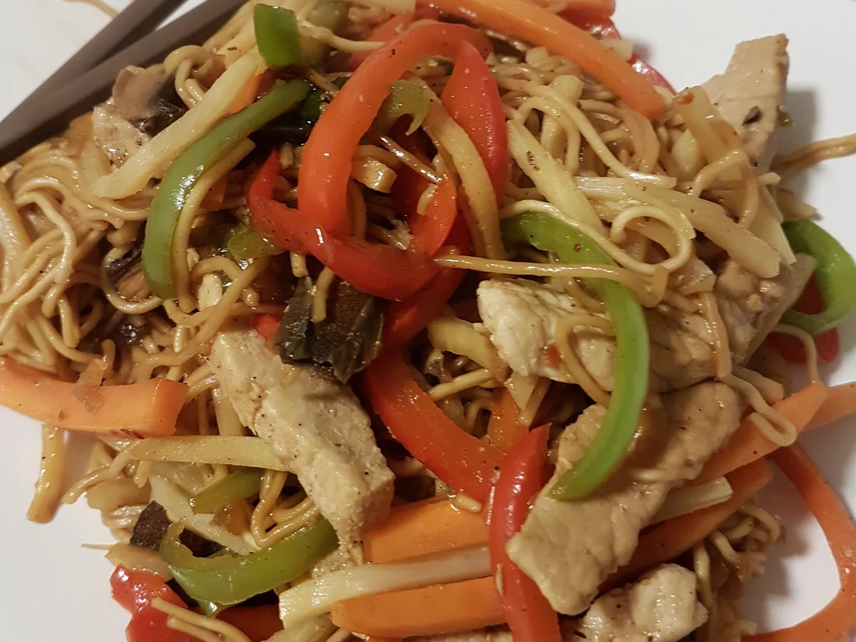 Bami Goreng nach meiner Art - Rezept - Bild Nr. 2237
