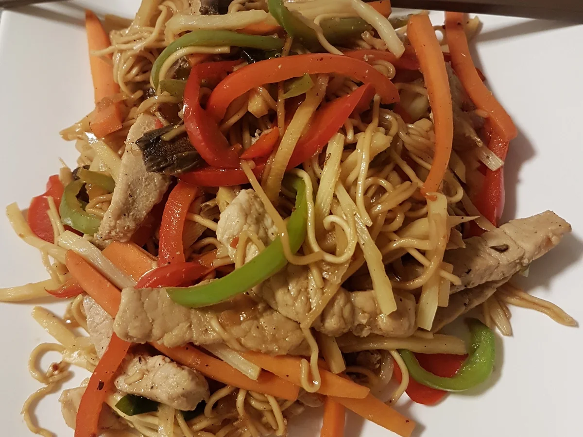 Bami Goreng nach meiner Art - Rezept - Bild Nr. 2238