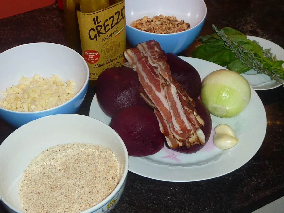 Rezept: Rote Bete Kuchen mit Speck Bild Nr. 2242 Rote Bete Kuchen mit Speck - Rezept - Bild Nr. 2242