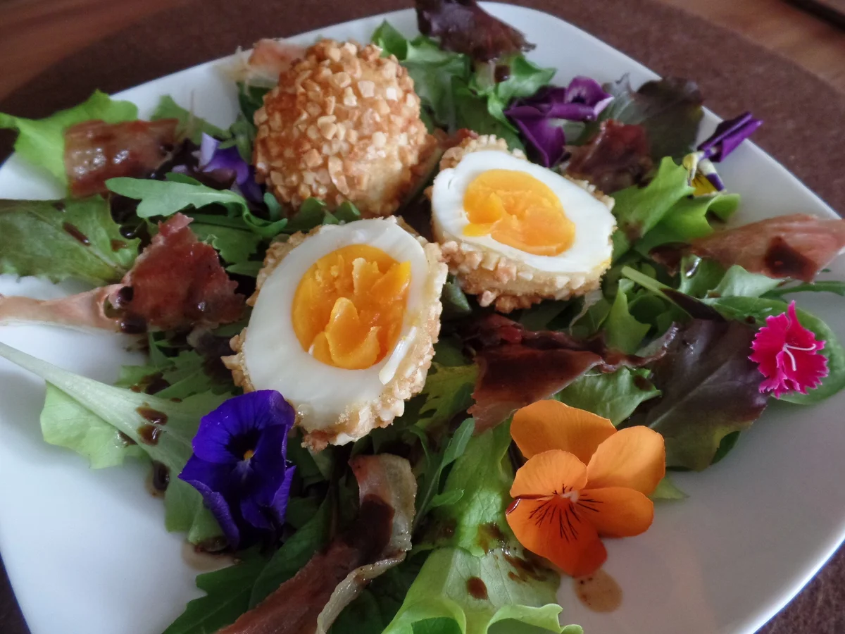 Rezept: Mandeleier auf Frühlingssalat Bild Nr. 2247 Mandeleier auf Frühlingssalat - Rezept - Bild Nr. 2247