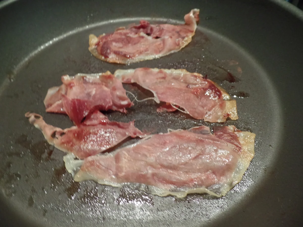 Rezept: Mandeleier auf Frühlingssalat Bild Nr. 2249 Mandeleier auf Frühlingssalat - Rezept - Bild Nr. 2249