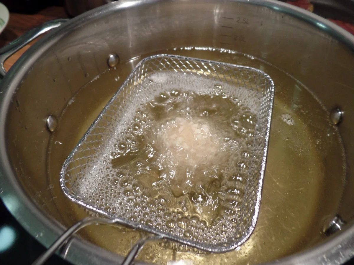 Rezept: Mandeleier auf Frühlingssalat Bild Nr. 2251 Mandeleier auf Frühlingssalat - Rezept - Bild Nr. 2251