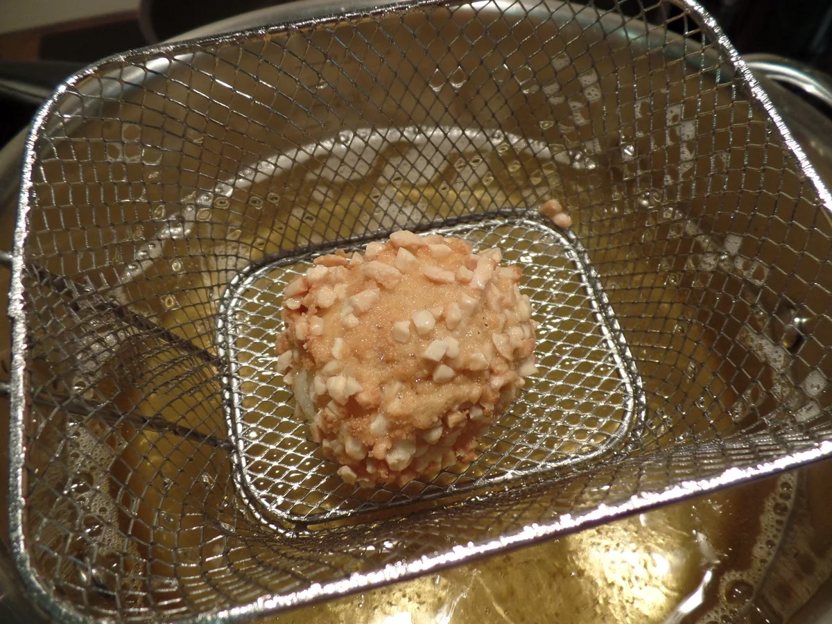 Rezept: Mandeleier auf Frühlingssalat Bild Nr. 2252 Mandeleier auf Frühlingssalat - Rezept - Bild Nr. 2252