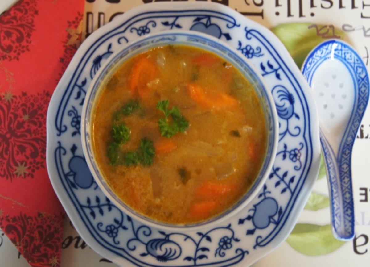 Curry-Möhren-Chinakohl-Suppe im Wok - Rezept - Bild Nr. 2289