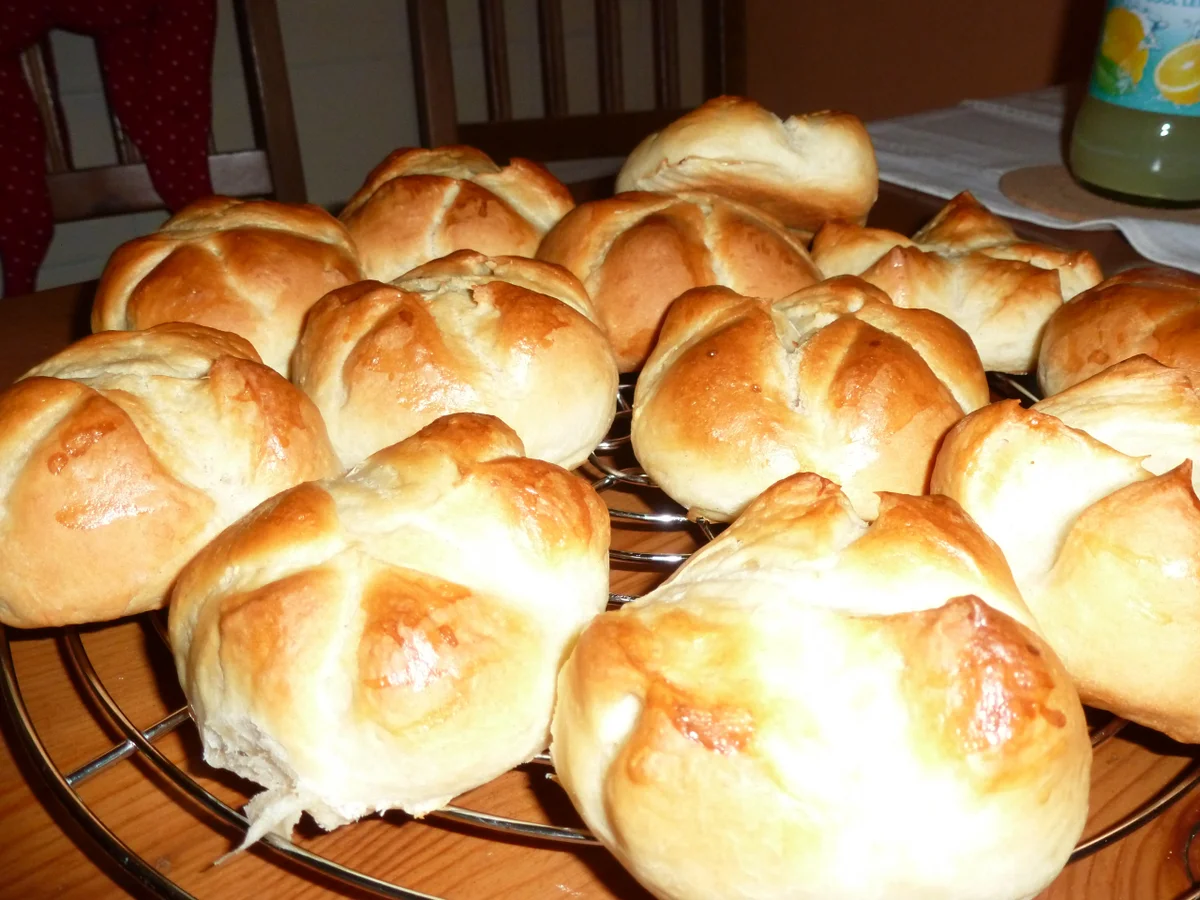 Kaisersemmeln aus Dinkelmehl - Rezept - Bild Nr. 2293