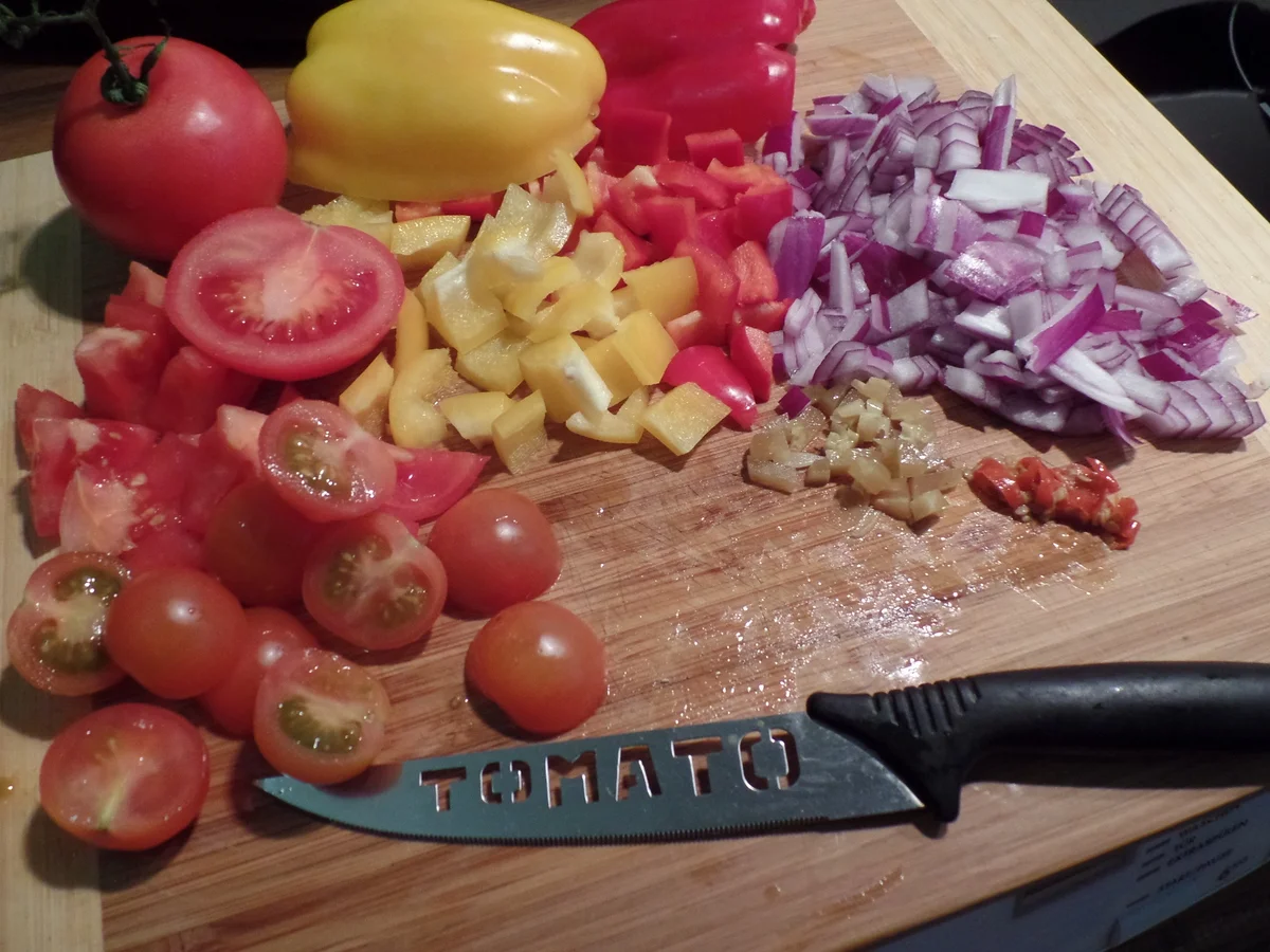 Rezept: Pochierte Eier in Tomatensoße Bild Nr. 2309 Pochierte Eier in Tomatensoße - Rezept - Bild Nr. 2309