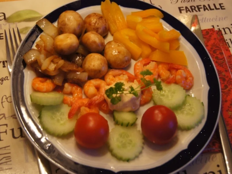 Garnelenteller mit warmen und kalten Gemüse - Rezept - Bild Nr. 2