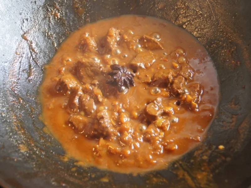 Rezept: Asiatischer Rindergulasch im Wok mit Romanesco Bild Nr. 2322 Asiatischer Rindergulasch im Wok mit Romanesco - Rezept - Bild Nr. 2322