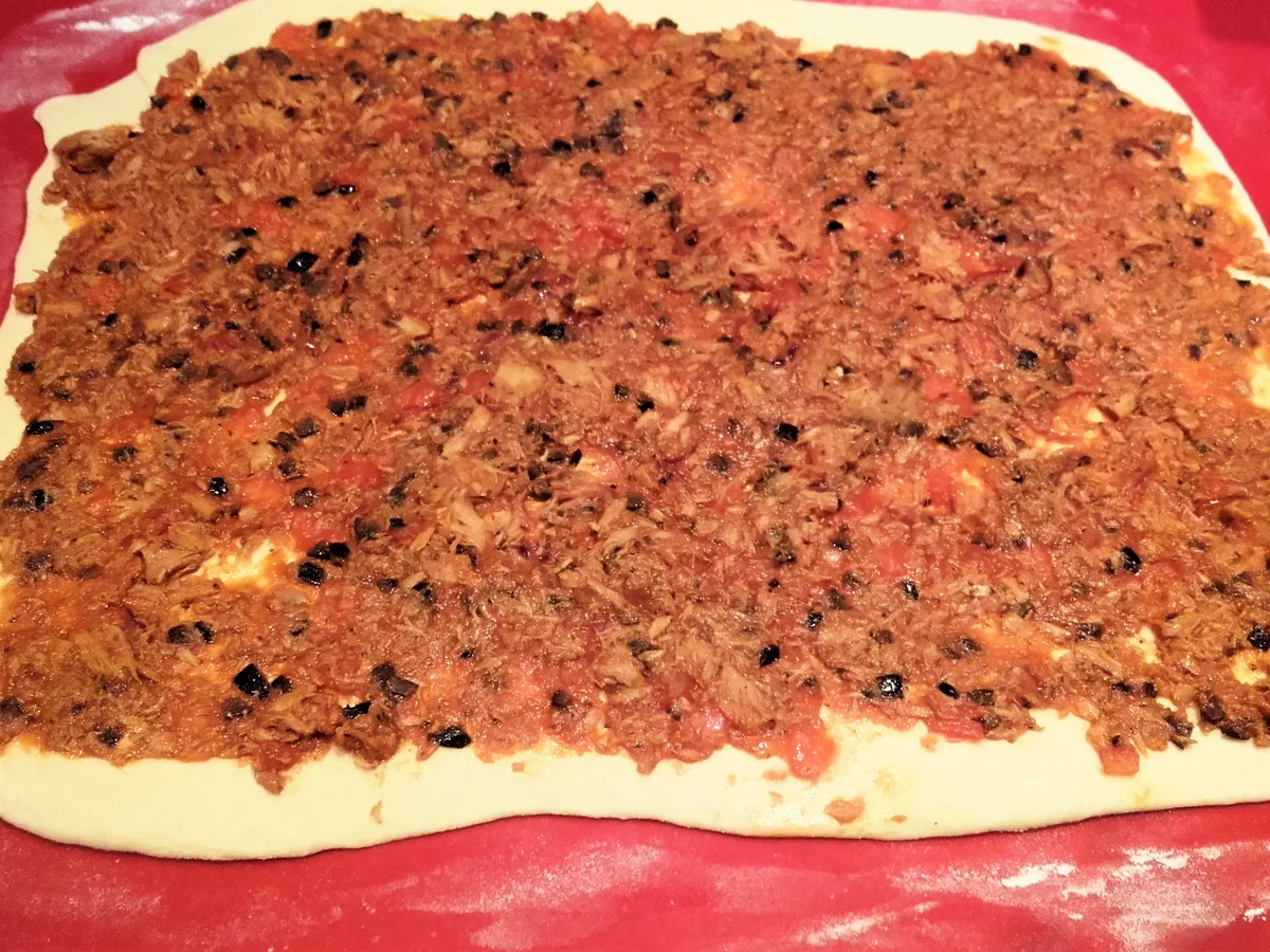 Rezept: Fingerfood - Pizzaschnecken nach meiner Art Bild Nr. 2335 Fingerfood - Pizzaschnecken nach meiner Art - Rezept - Bild Nr. 2335