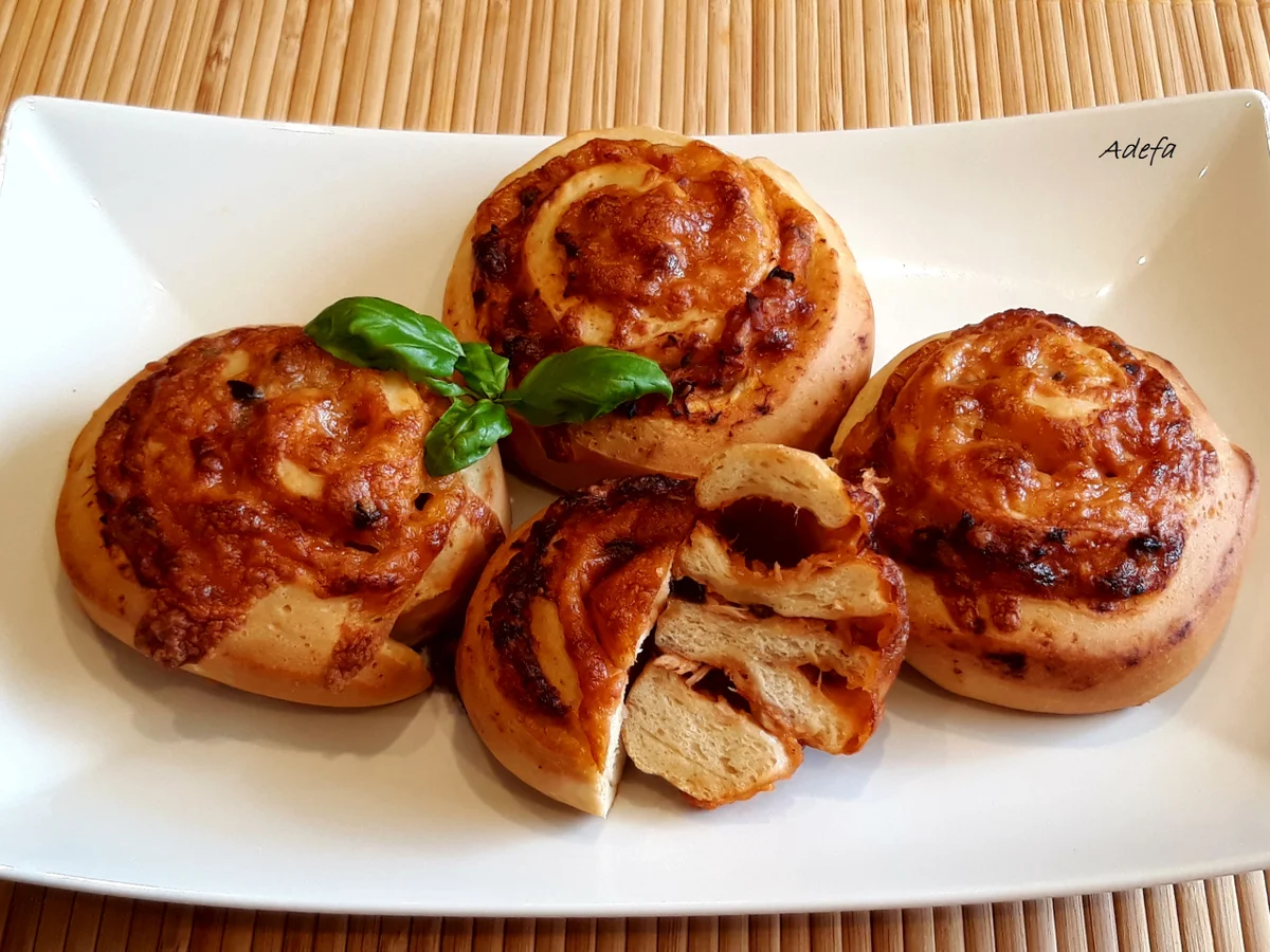 Rezept: Fingerfood - Pizzaschnecken nach meiner Art Bild Nr. 5823 Fingerfood - Pizzaschnecken nach meiner Art - Rezept - Bild Nr. 5823