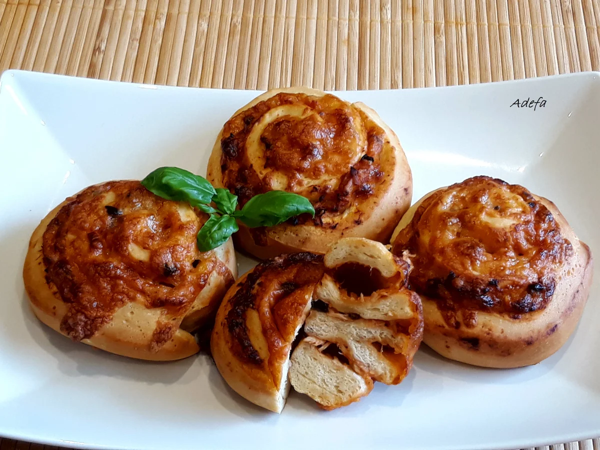 Rezept: Fingerfood - Pizzaschnecken nach meiner Art Bild Nr. 5825 Fingerfood - Pizzaschnecken nach meiner Art - Rezept - Bild Nr. 5825