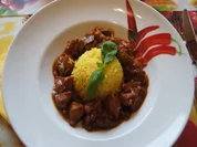 Putengulasch im Wok mit Curry-Blumenkohl-Reis - Rezept - Bild Nr. 2351