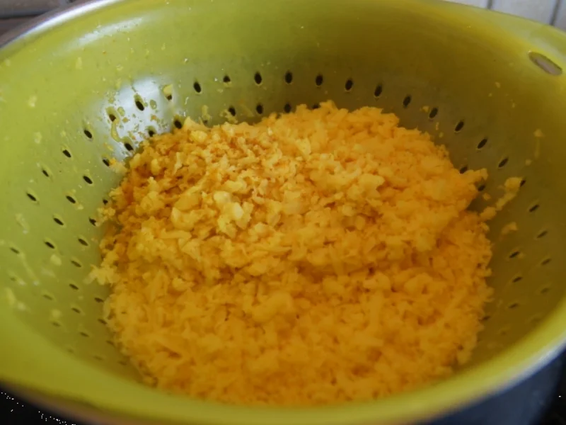 Putengulasch im Wok mit Curry-Blumenkohl-Reis - Rezept - Bild Nr. 2364