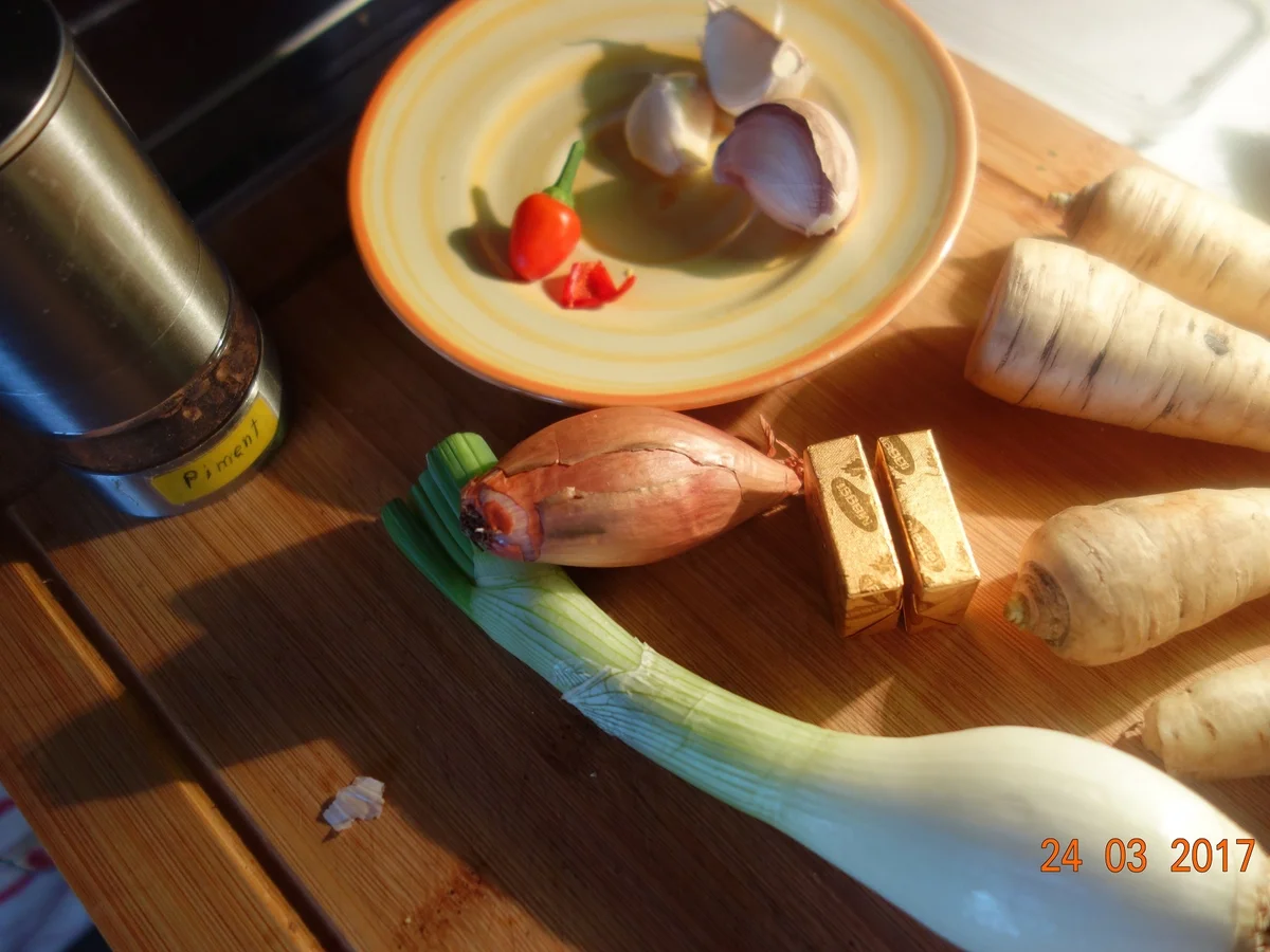 Spezialsuppe scharf; - Rezept - Bild Nr. 2354