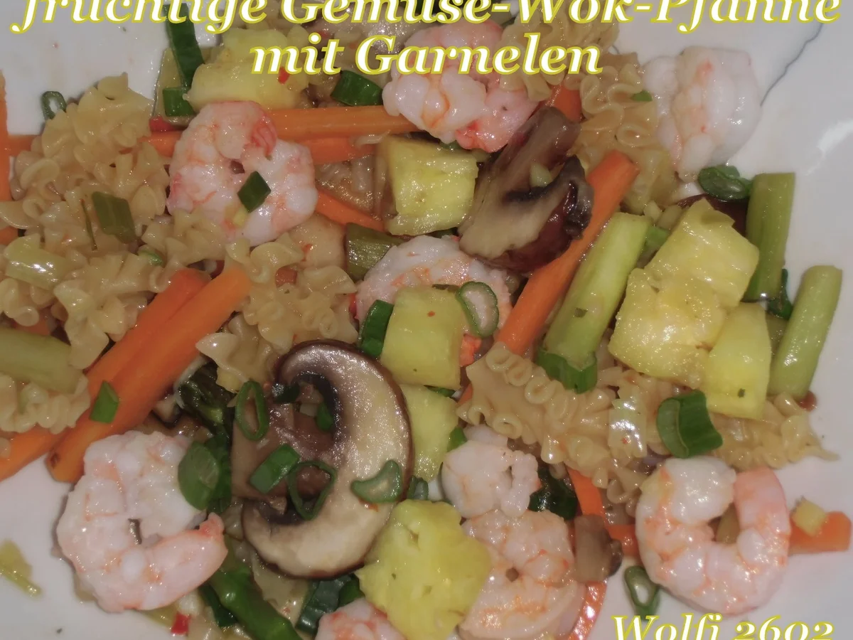 Rezept: Grüner Spargel, Karotten, Champignon, Ananas mit Instant Wok-Nudeln und Garnelen Bild Nr. 2358 Grüner Spargel, Karotten, Champignon, Ananas mit Instant Wok-Nudeln und Garnelen - Rezept - Bild Nr. 2358