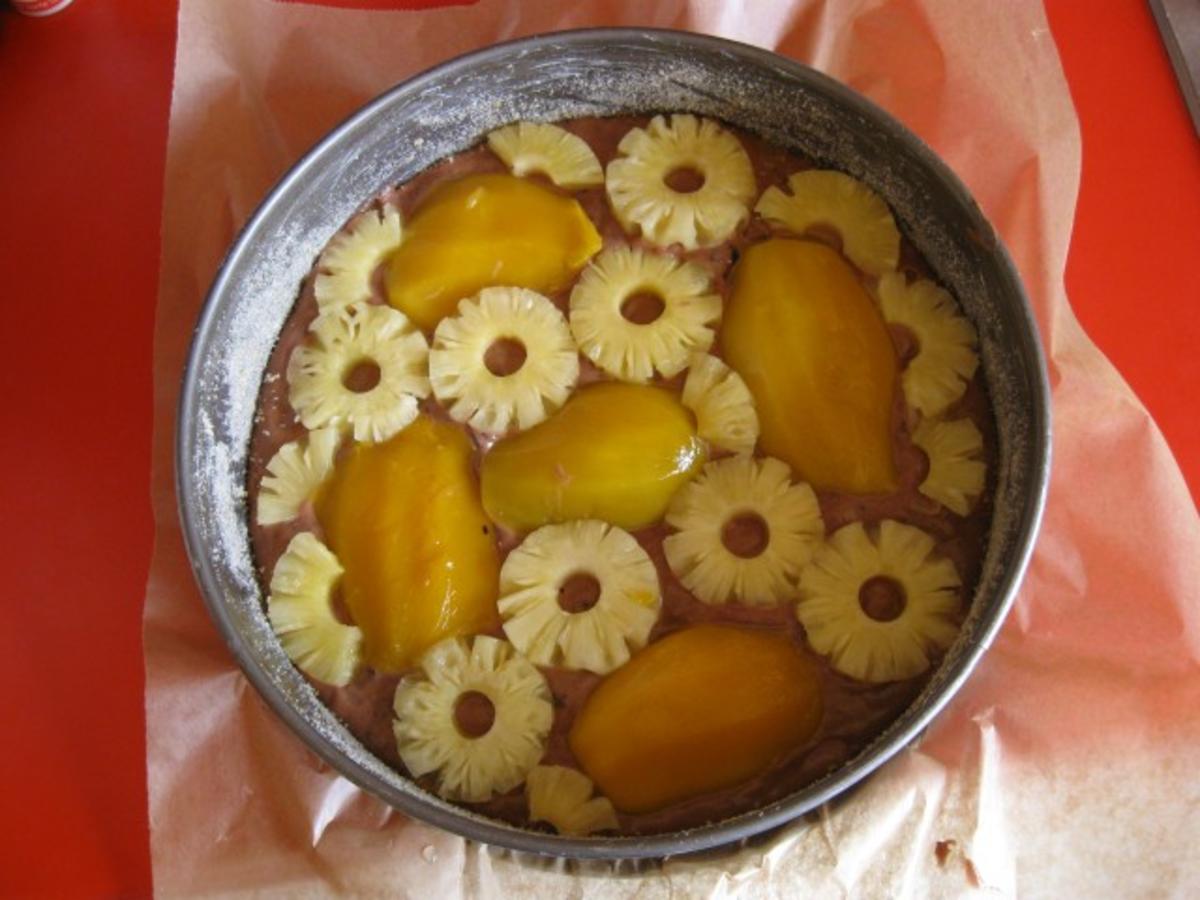 Schokokuchen mit Ananas und Mangos - Rezept - Bild Nr. 2382