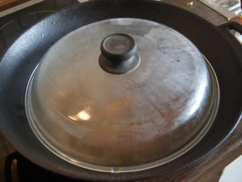 Rezept: Rindfleischsuppe im Wok mit Gemüse und Reisnudeln Bild Nr. 2364 Rindfleischsuppe im Wok mit Gemüse und Reisnudeln - Rezept - Bild Nr. 2364