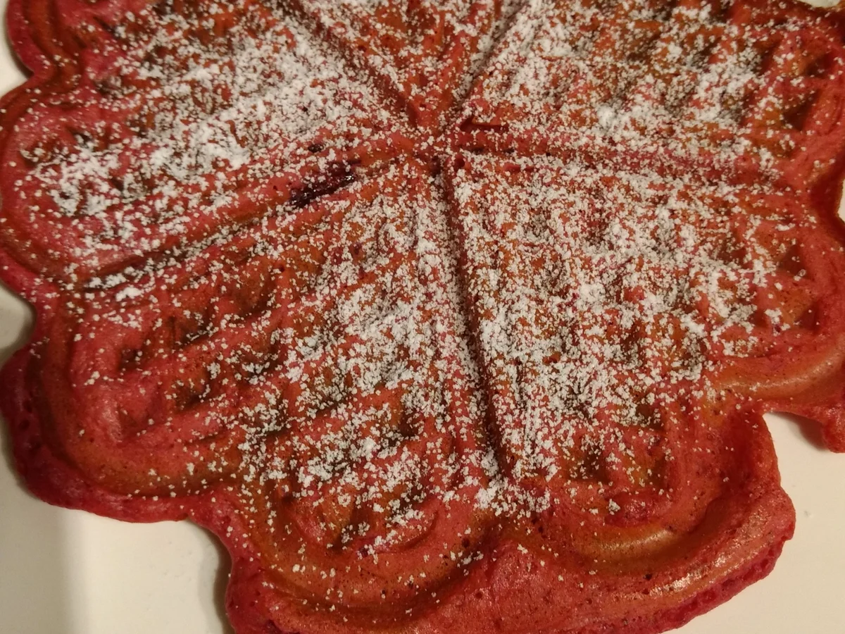 Rezept: BiNe` S ROTE WAFFELN Bild Nr. 2373 BiNe` S ROTE WAFFELN - Rezept - Bild Nr. 2373