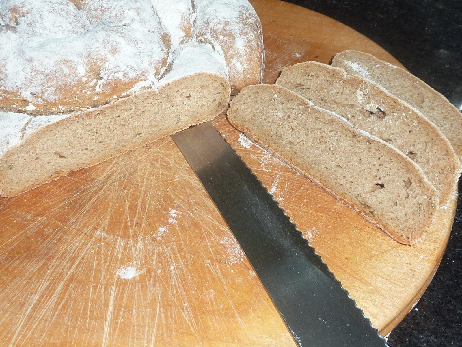 Bilder für Bierschnecke Bier und Brot...?? - Rezept