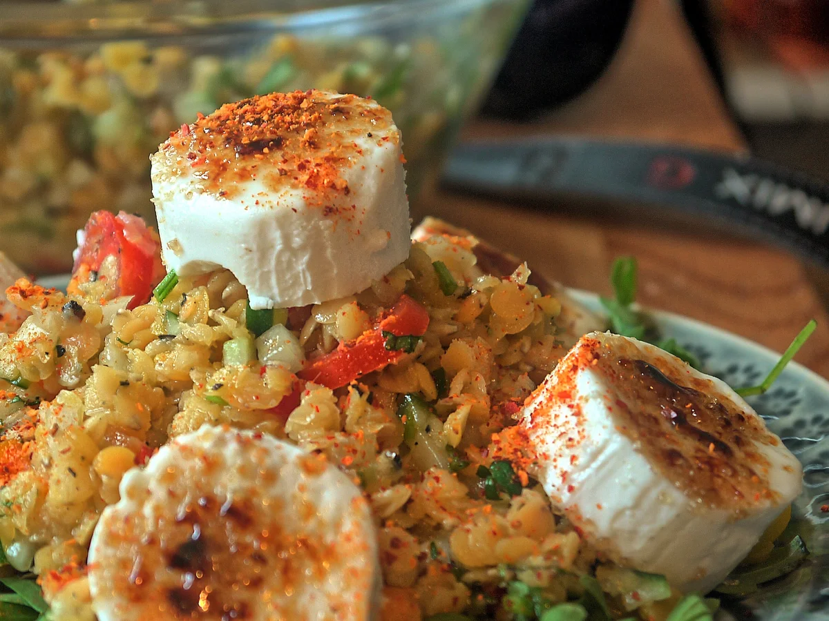 Rezept: Karamellisierter Ziegenkäse auf Linsensalat Bild Nr. 2366 Karamellisierter Ziegenkäse auf Linsensalat - Rezept - Bild Nr. 2366