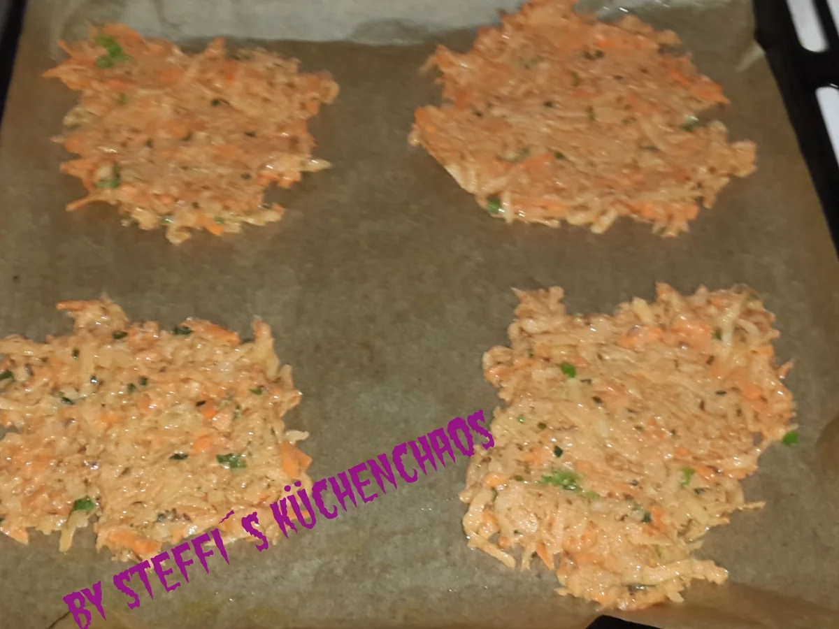 Rezept: Kohlrabi-Möhren-Puffer Bild Nr. 2369 Kohlrabi-Möhren-Puffer - Rezept - Bild Nr. 2369