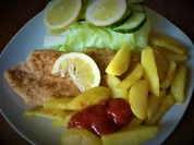 Paniertes Schweineschnitzel mit, im Ofen, frittierten Kartoffelschiffchen a la Britta - Rezept - Bild Nr. 2372