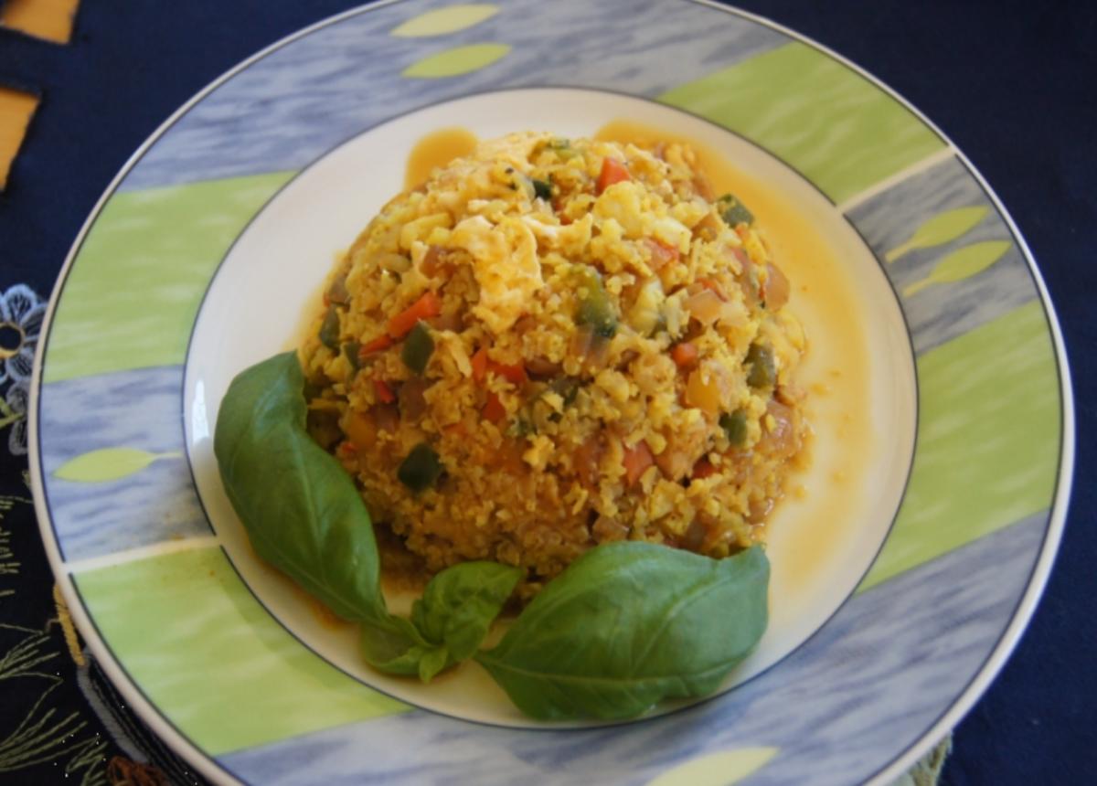Nasi Goreng mit Curry-Blumenkohl-Reis - Rezept - Bild Nr. 2378