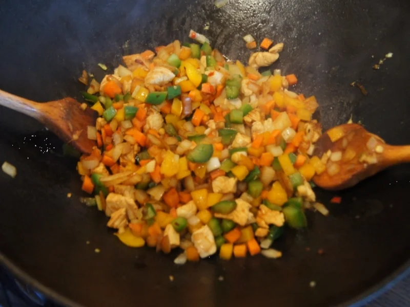 Nasi Goreng mit Curry-Blumenkohl-Reis - Rezept - Bild Nr. 2388