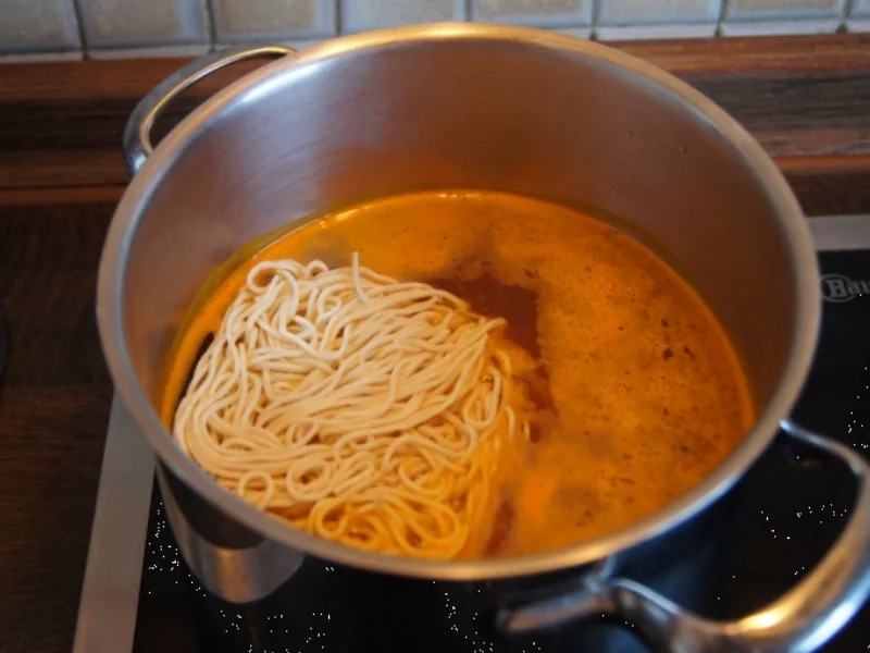 Rezept: Asia Nudelwok Bild Nr. 4 Asia Nudelwok - Rezept - Bild Nr. 4