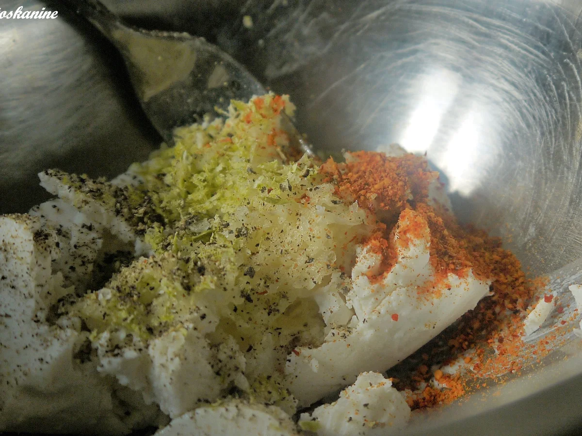 Pikanter Ziegenfrischkäseaufstrich mit frischen Kräutern - Rezept - Bild Nr. 5