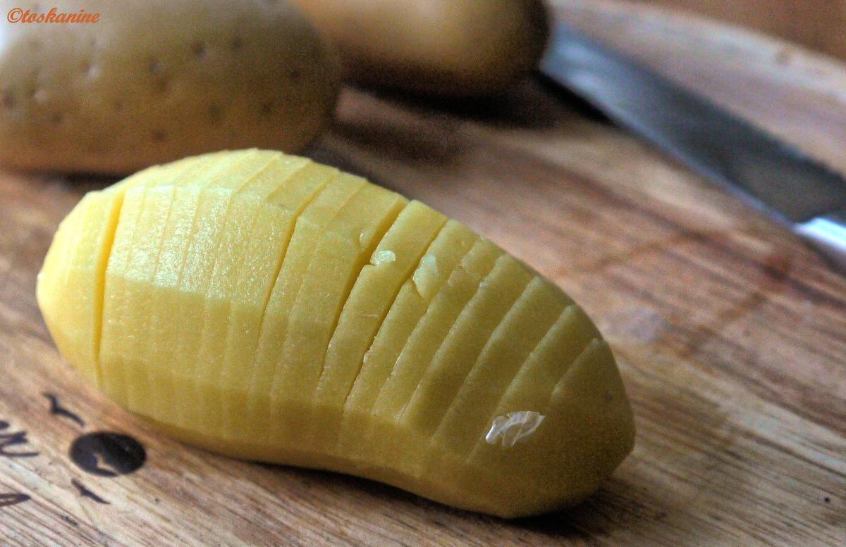 Pikante Hähnchenkeule mit scharfen Fächerkartoffeln - Rezept - Bild Nr. 9