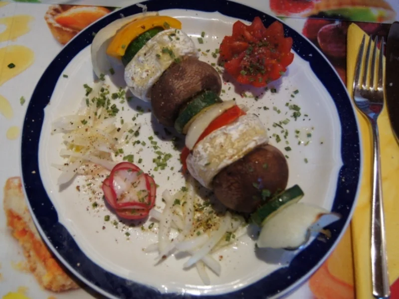 Rezept: Vegetarisches Schaschlik Bild Nr. 2390 Vegetarisches Schaschlik - Rezept - Bild Nr. 2390