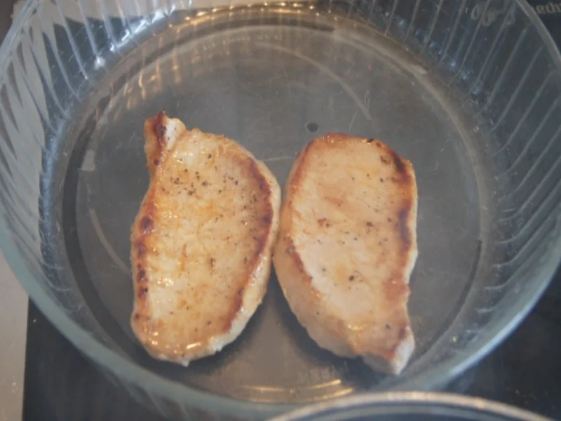 Minutensteak mit gelben Romanesco-Reis und braunen Champignons - Rezept - Bild Nr. 2384