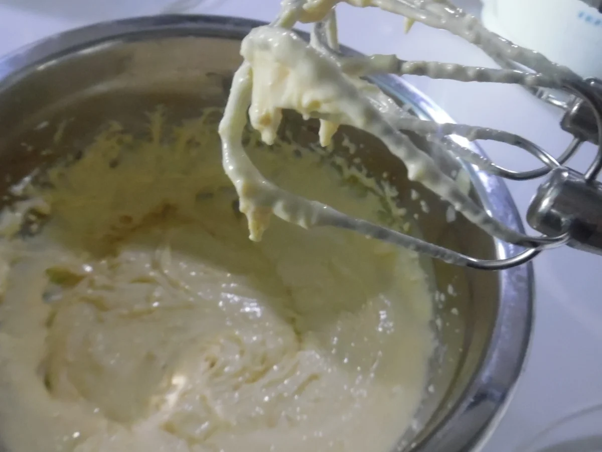 Osterhasen-Doppelkekse mit Eierlikör-Füllung - Rezept - Bild Nr. 2392