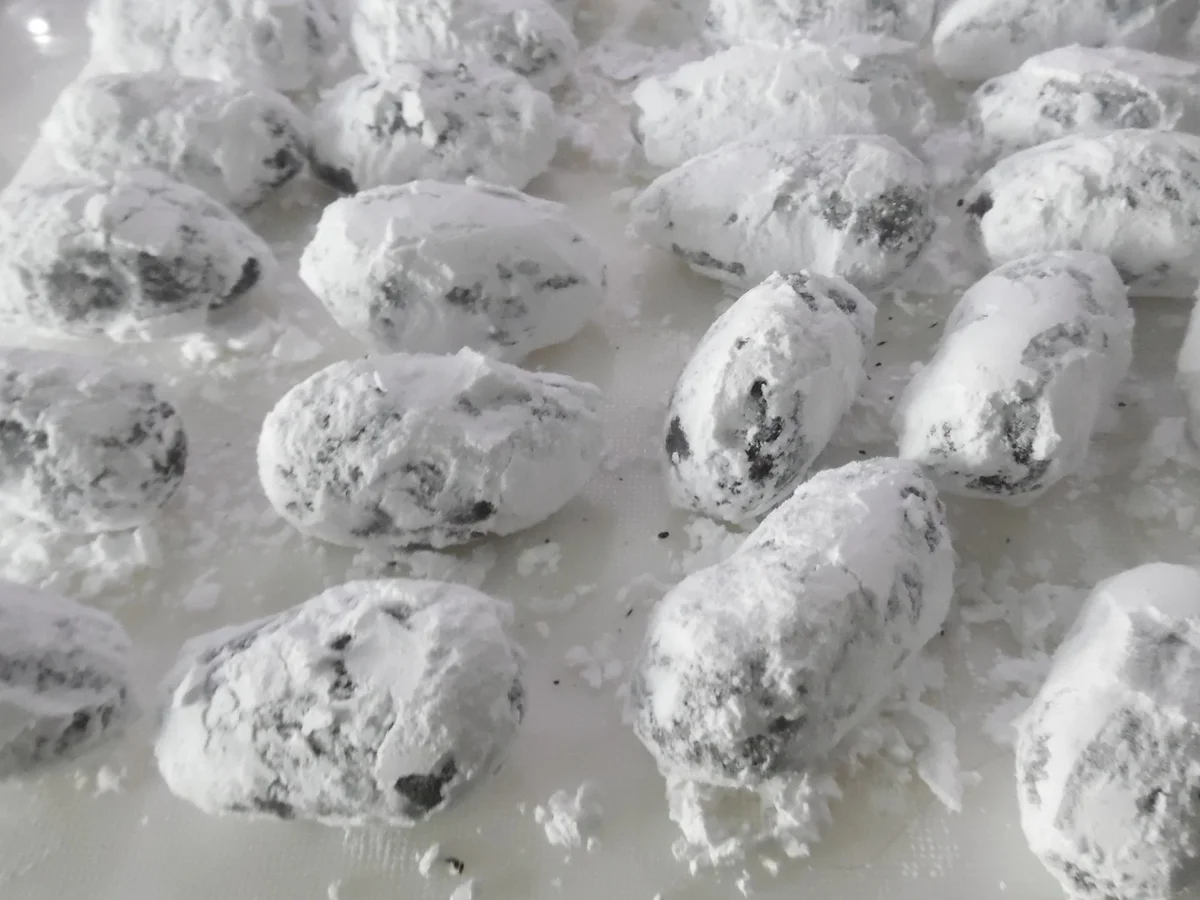 "Crinkle-Cookies" in Ostereier-Optik und gefüllt - Rezept - Bild Nr. 2394