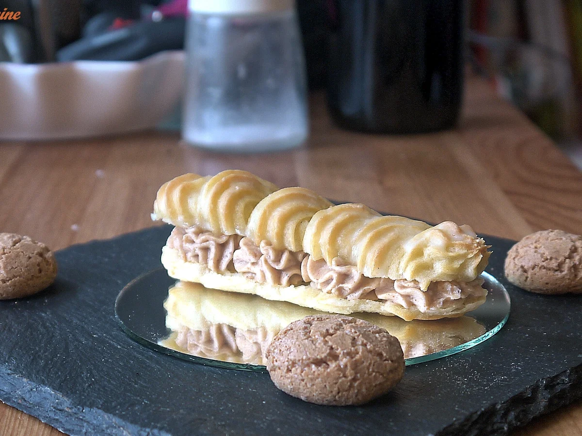 Eclairs mit Amarettini-Creme und Limoncello-Guss - Rezept - Bild Nr. 3
