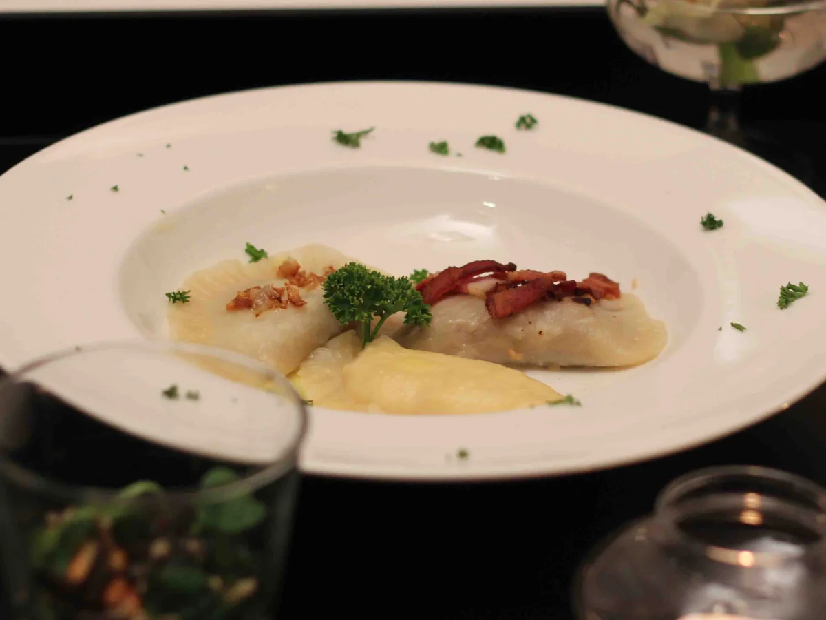 Rezept: Piroggen mit dreierlei Füllung Bild Nr. 2 Piroggen mit dreierlei Füllung - Rezept - Bild Nr. 2